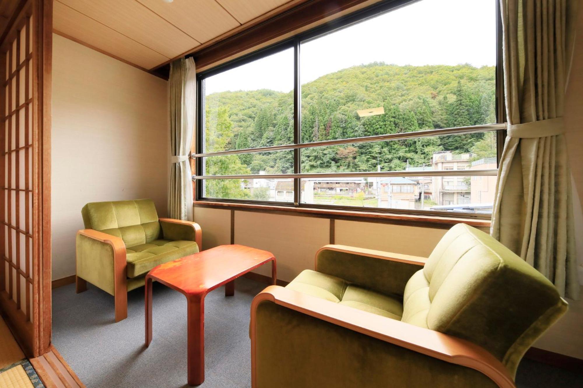 竹あかりの宿 加賀助 Shizukuishi Экстерьер фото