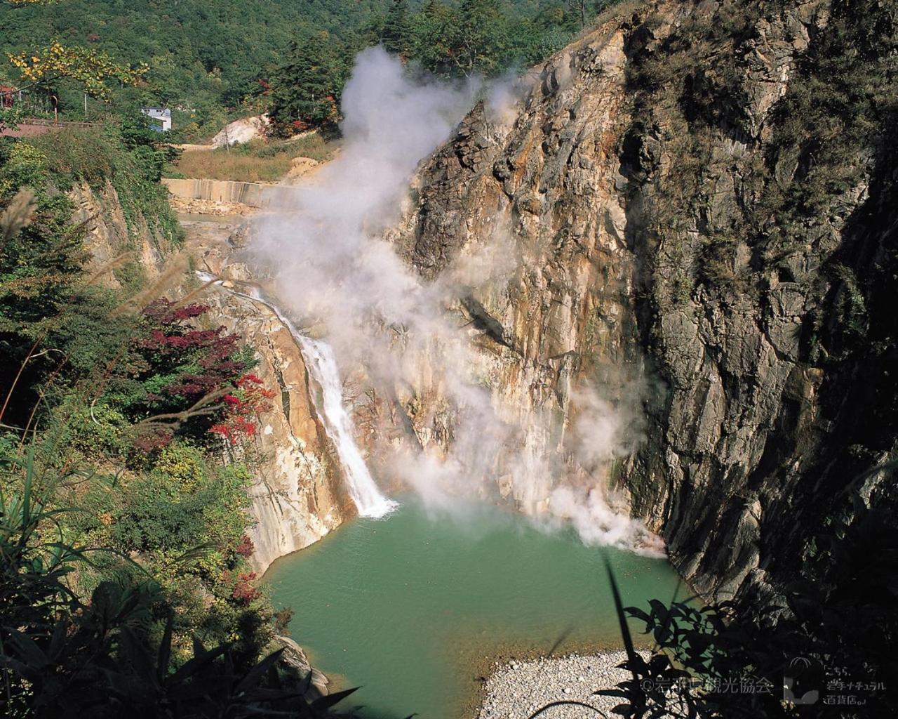 竹あかりの宿 加賀助 Shizukuishi Экстерьер фото